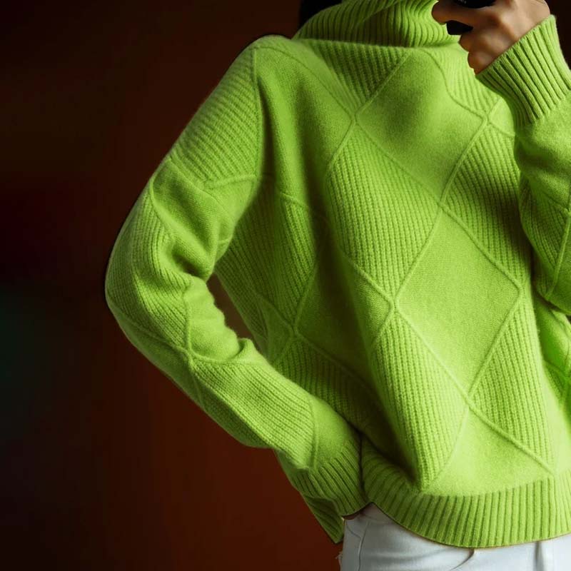 Charlotte – Stijlvolle High-Neck Pullover