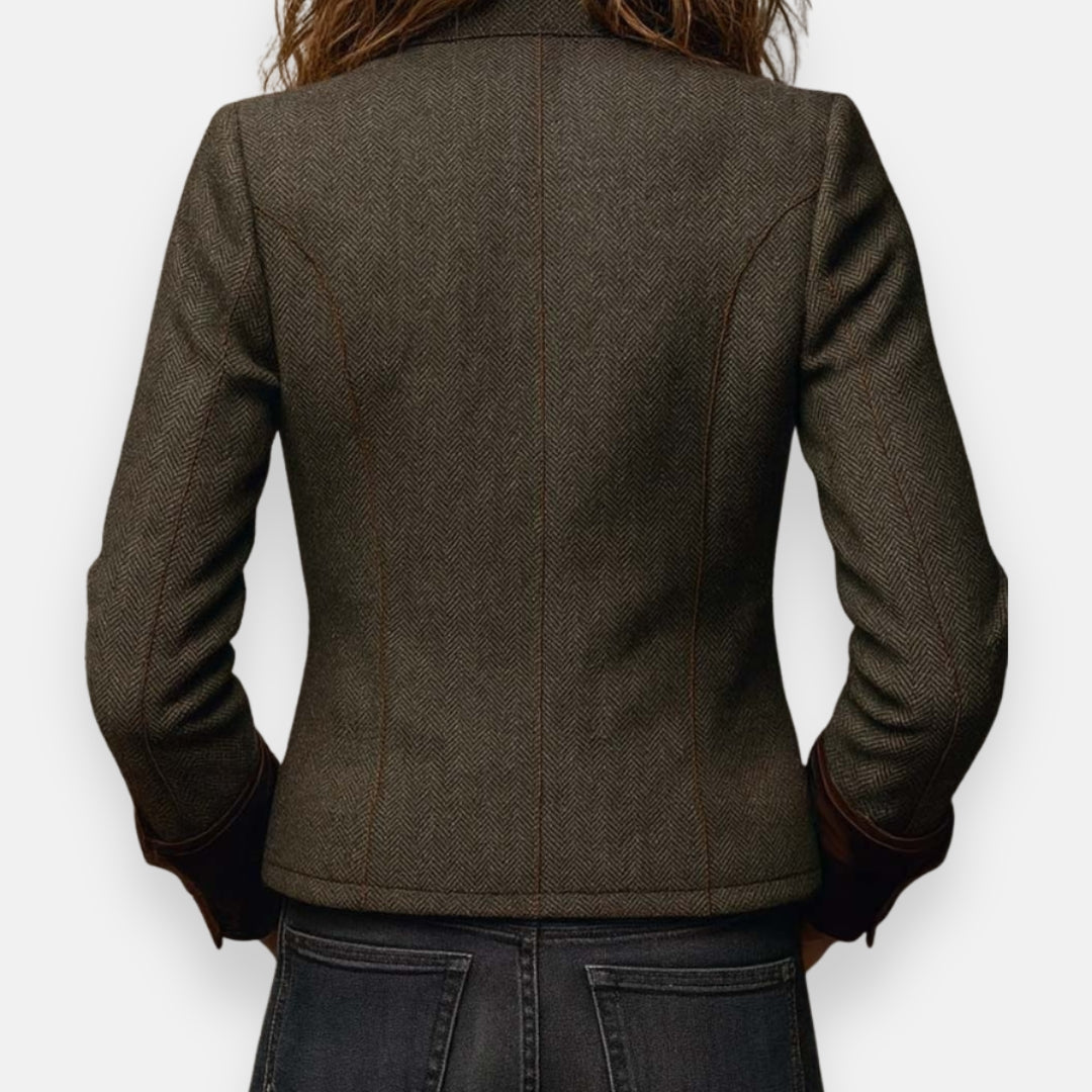 Della | Elegante Jas