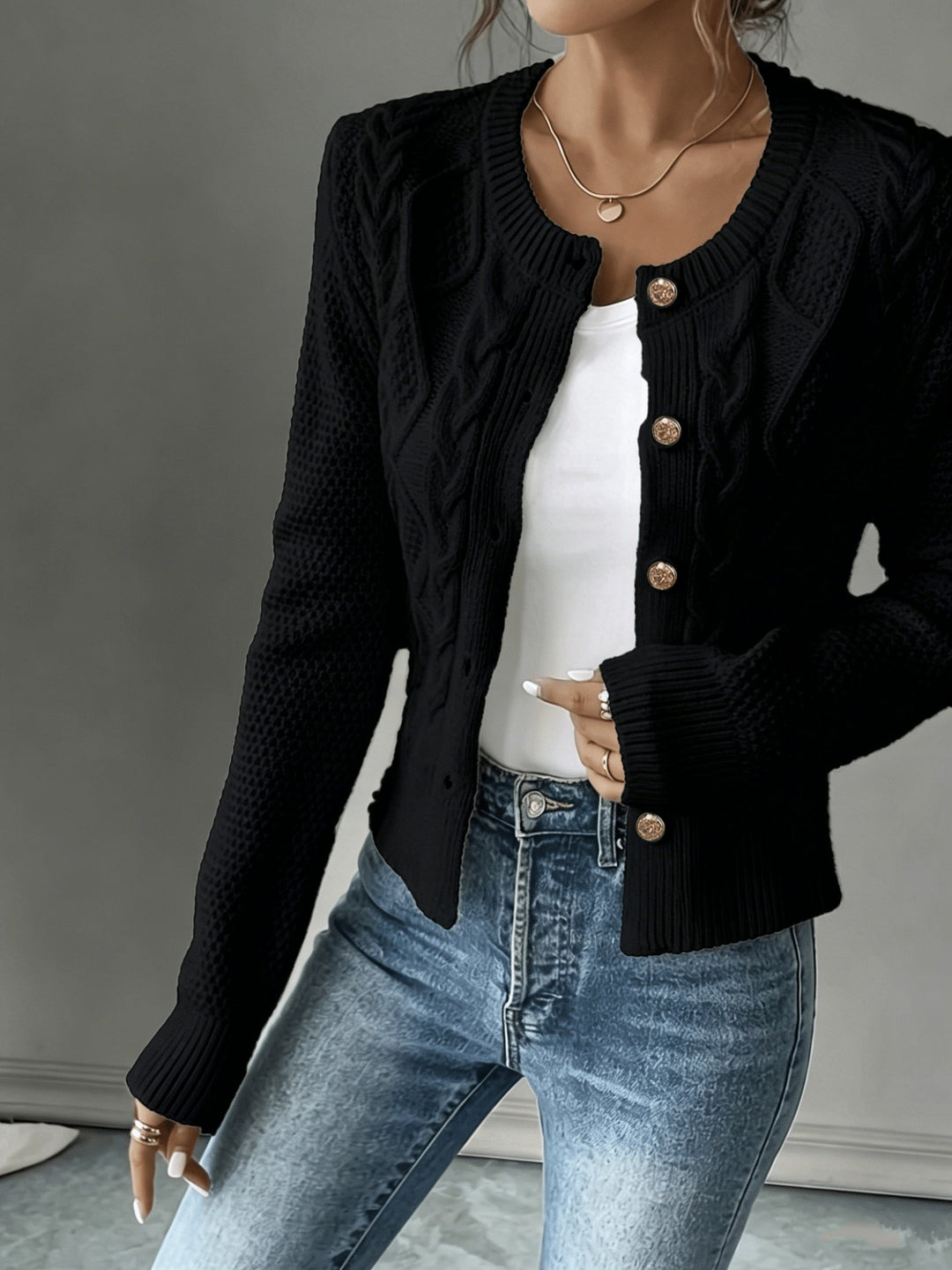 Eleanora | Kabelgebreide Knopen-Voorkant Cardigan