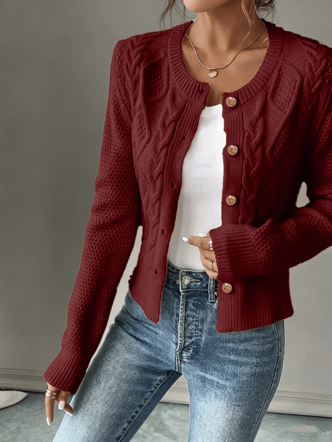 Eleanora | Kabelgebreide Knopen-Voorkant Cardigan