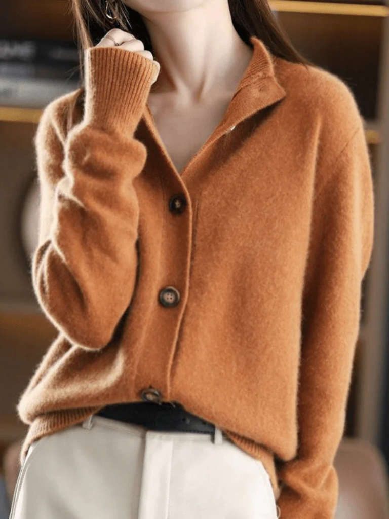 SOFIA KNOP CARDIGAN