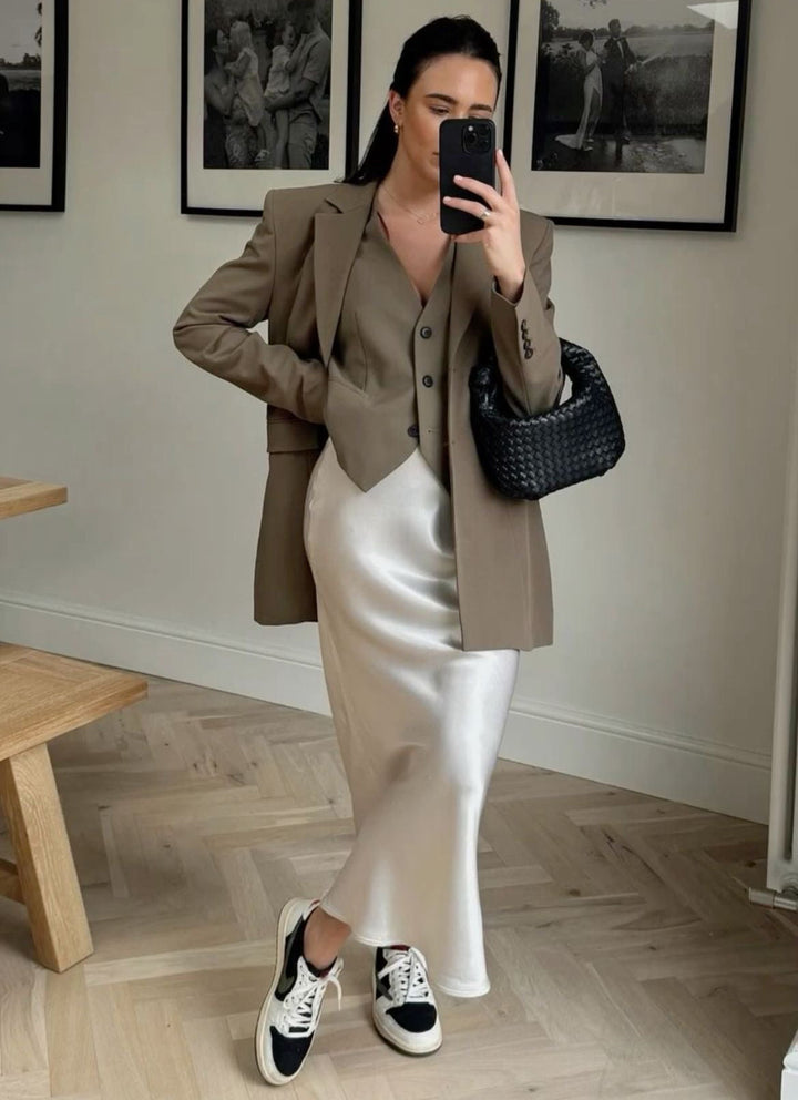 Zoë - Elegante lange satijnen maxi rok