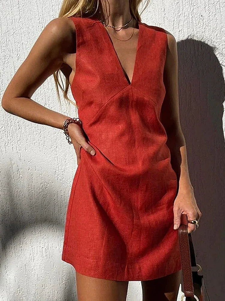 Dames Mini Dress met Mouwloos Design en Elegante Look