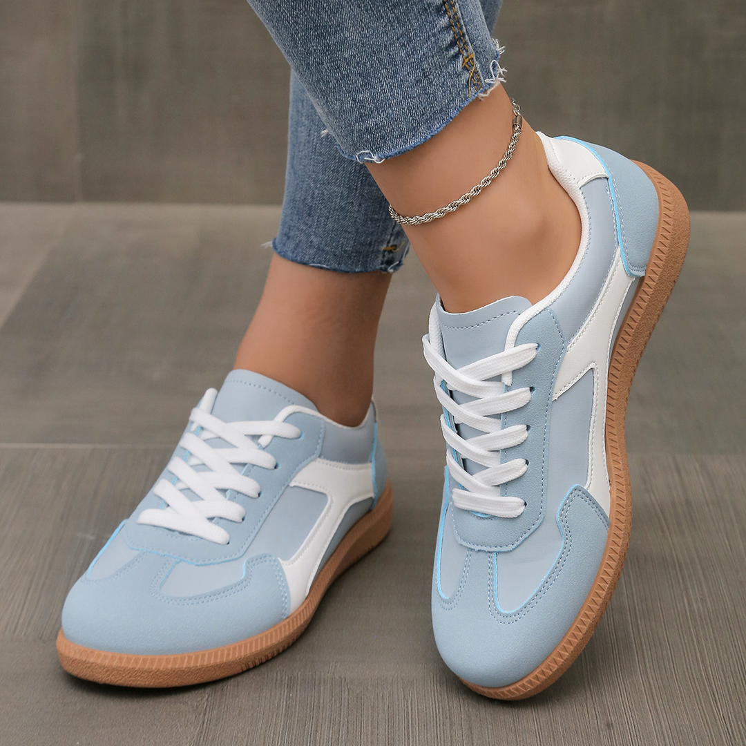 Thirza - Retro sneakers met casual uitstraling