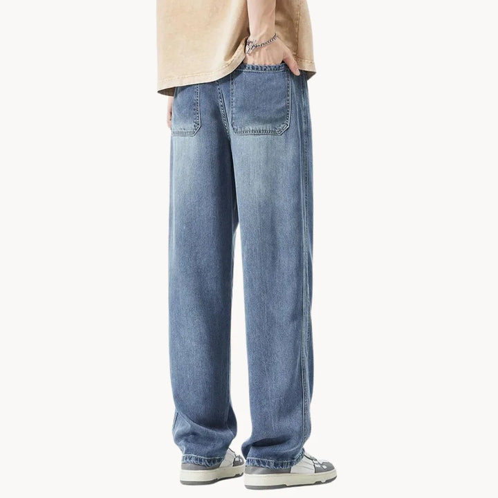 Relaxed fit  heren jeans met lichte wassing