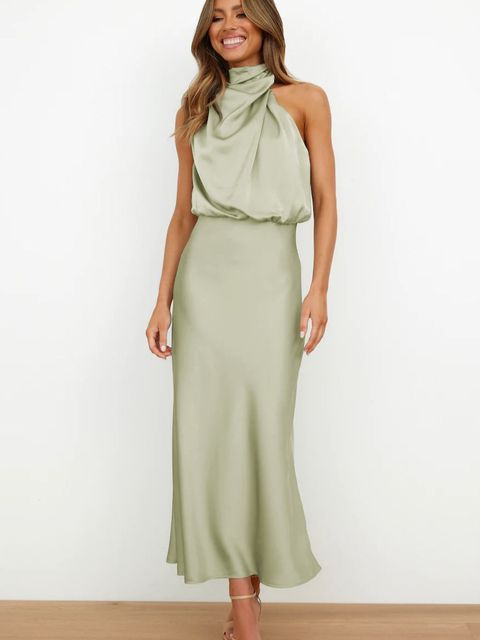 Dames maxi cocktailjurk met halternek en elegante avondlook