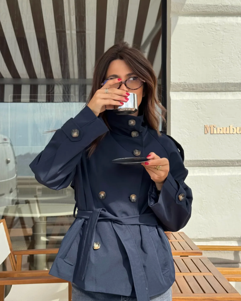 Veerle | Geknoopte High-Neck Poised Trench Coat