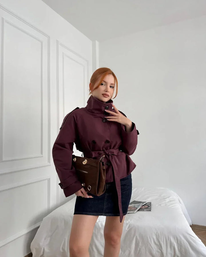 Veerle | Geknoopte High-Neck Poised Trench Coat