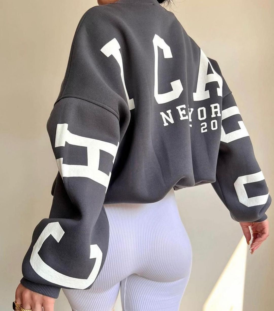 Clara - Oversized Casual Sweatshirt met Originele Print