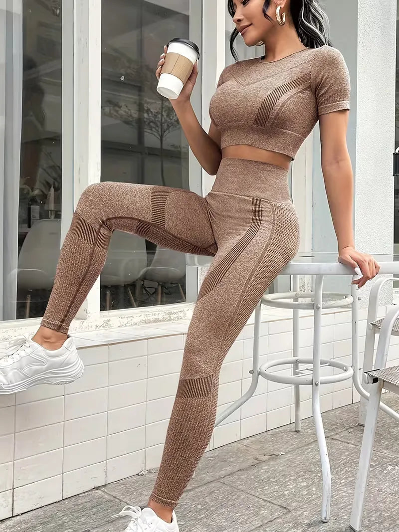 Tweedelige set met crop top