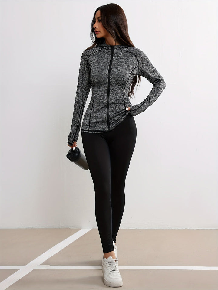 Emma | Sportjack met capuchon en streepdetail