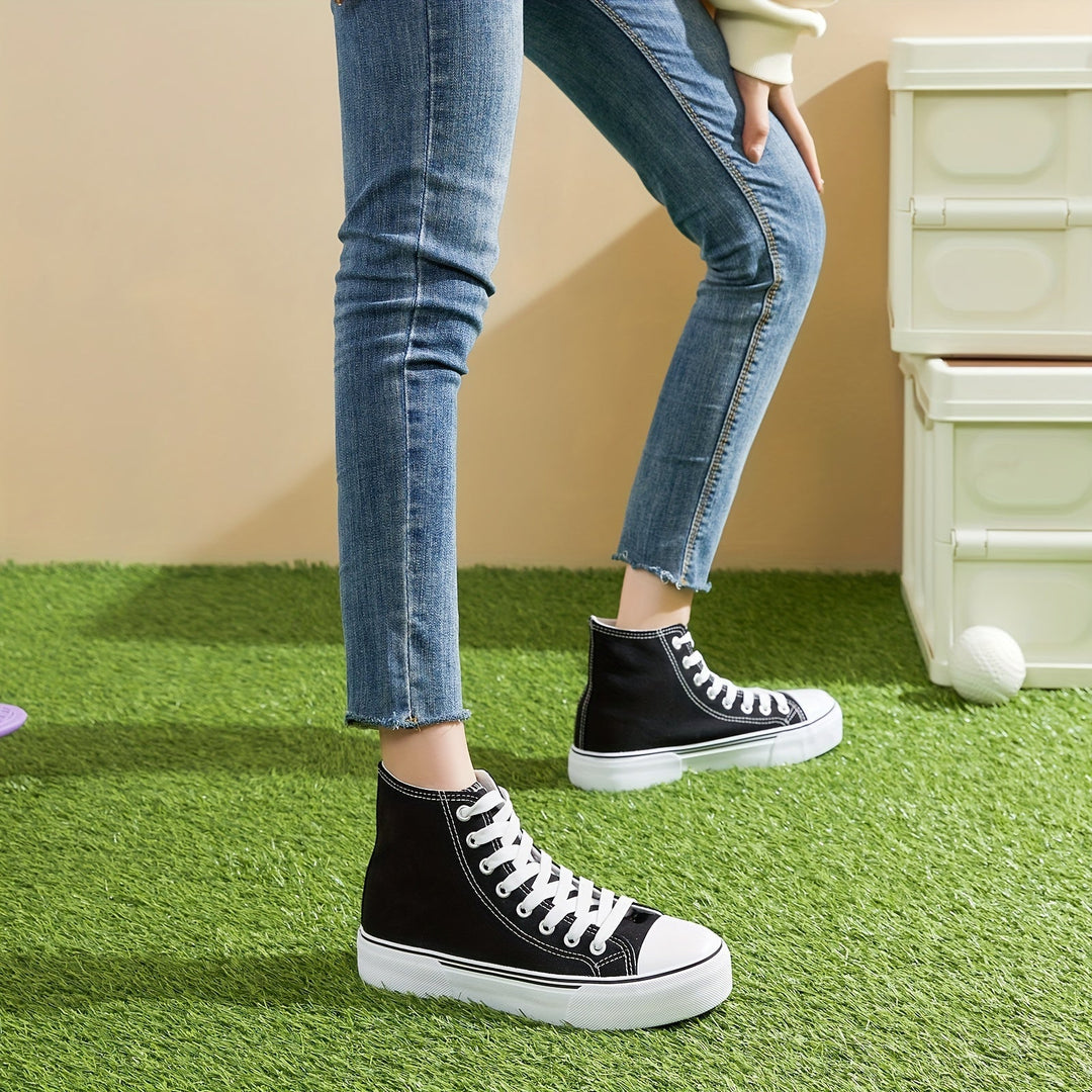Lotte | Casual canvas sneakers in effen kleur met rubberen zool