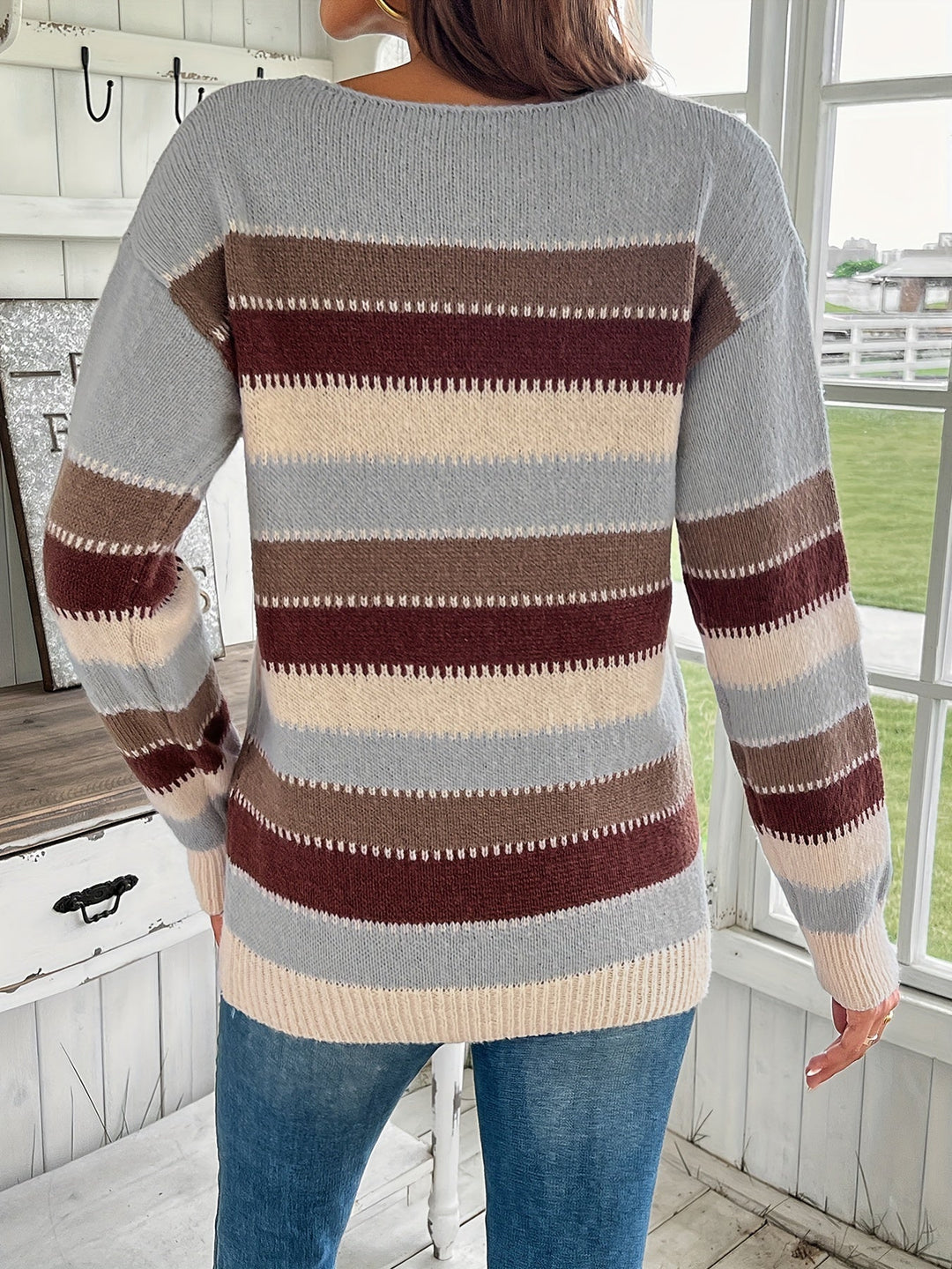 Lotte | Kleurrijke crew neck sweater met drop shoulder en lange mouw