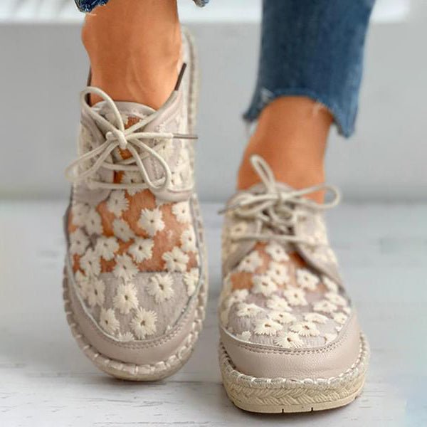 Sophie | Luchtige schoen met bloemendessin