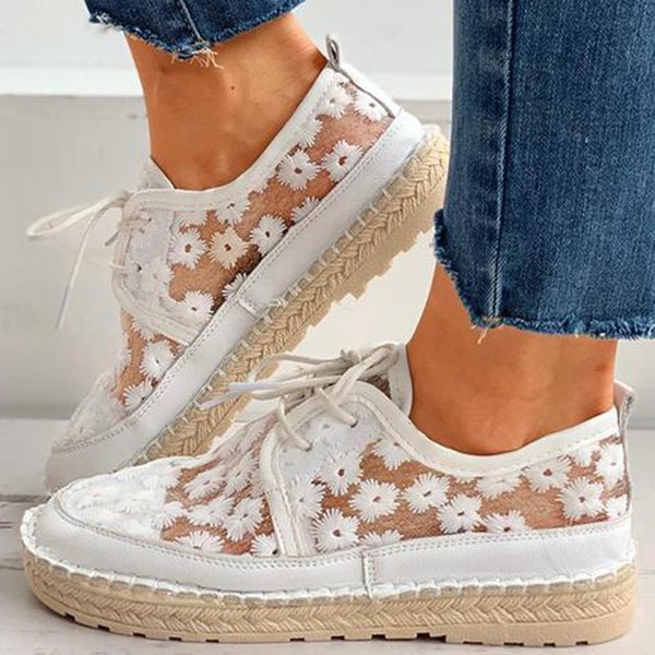 Sophie | Luchtige schoen met bloemendessin