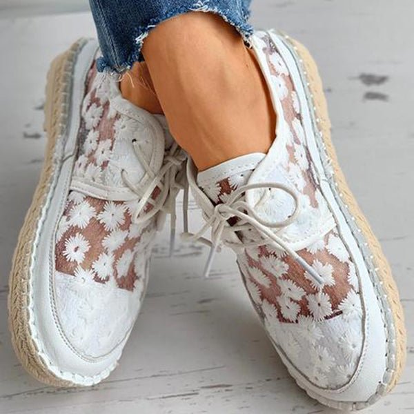Sophie | Luchtige schoen met bloemendessin