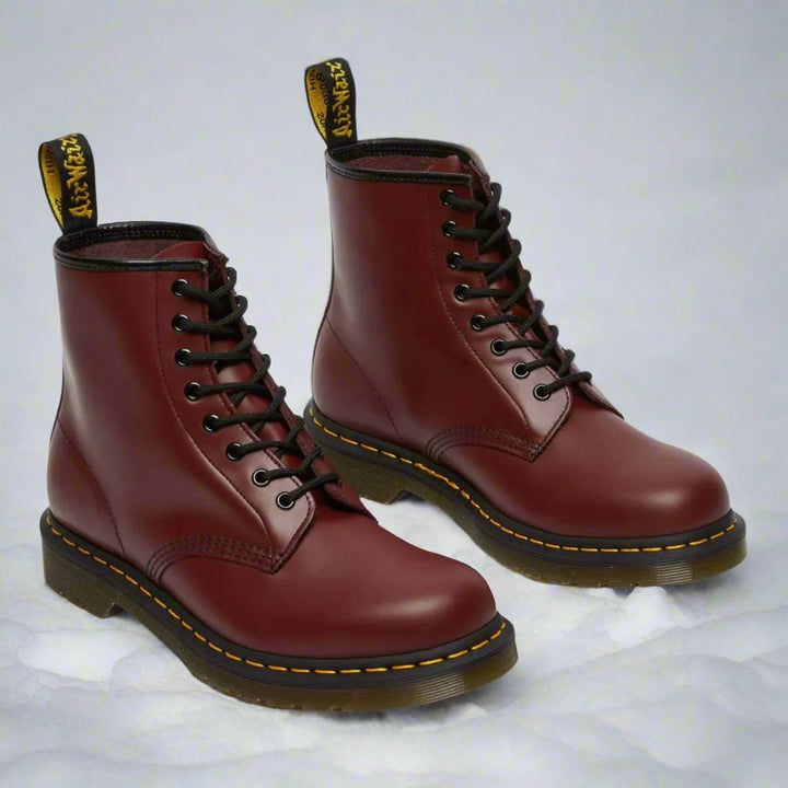 Classic Combat Boots met Moderne Aantrekkingskracht