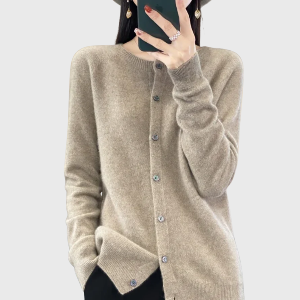 Valerie | Schone Knopen-Voorkant Cardigan